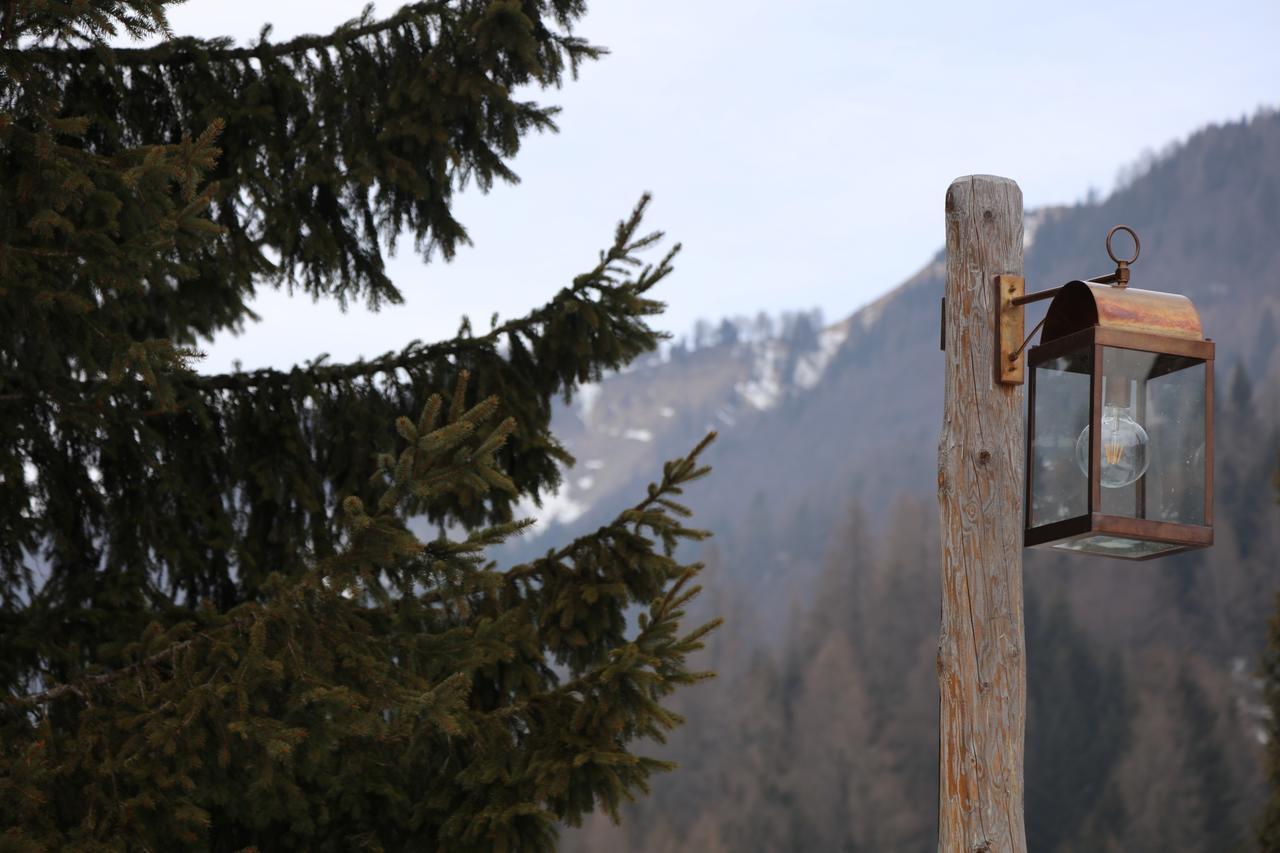 Chalet-Hotel Borgo Eibn Mountain Lodge, The Originals Relais Sauris Exteriör bild